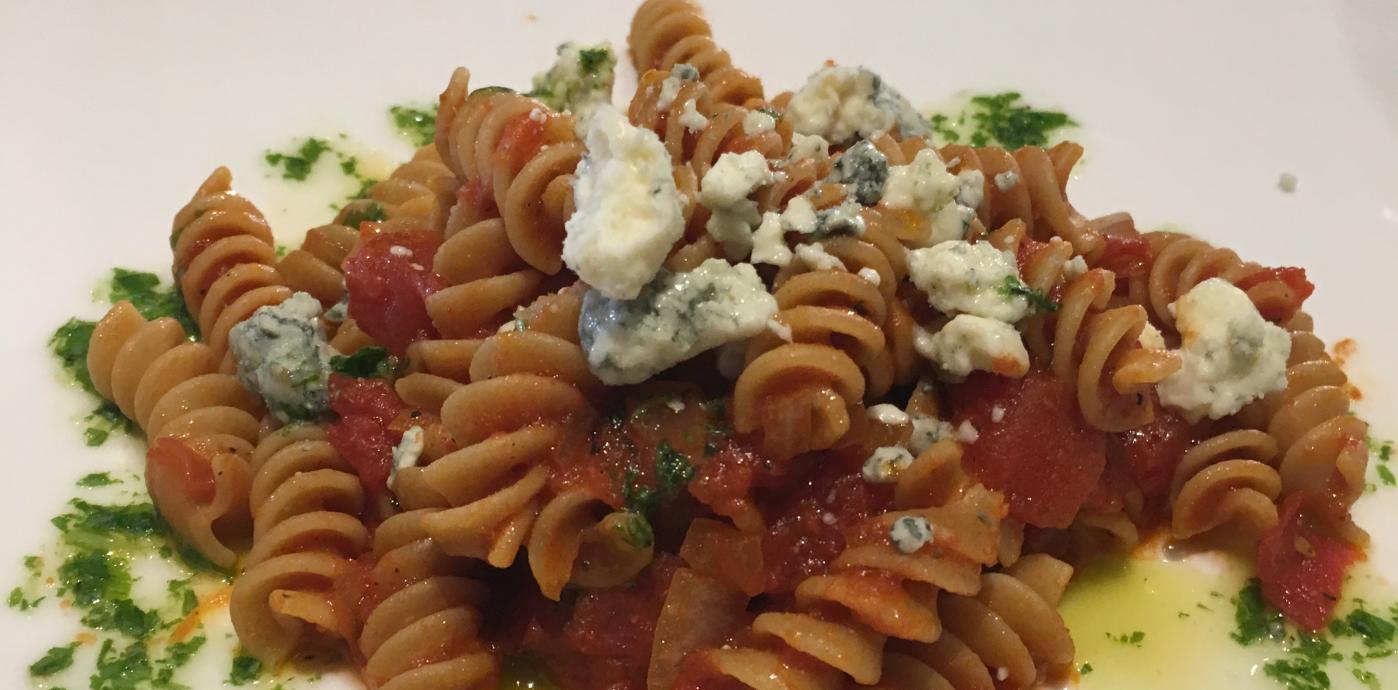 Barilla Whole Grain Pasta with Roasted Tomatoes and Blue Cheese
