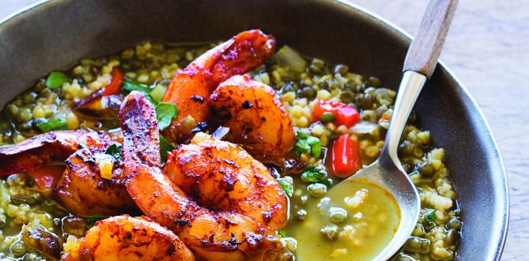 Freekeh Soup with Shrimp and Dates