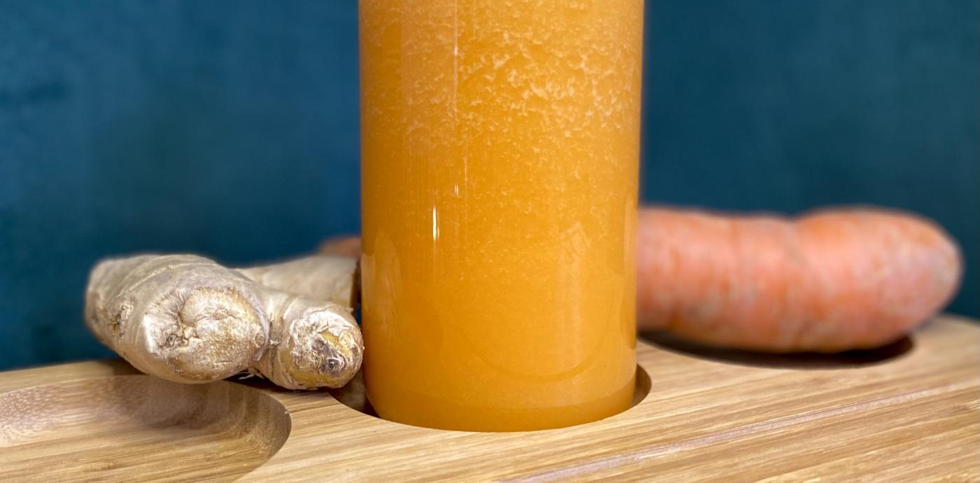 Orange carrot ginger juice.jpg