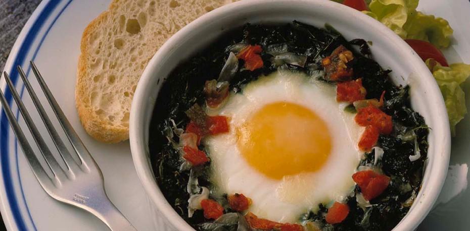 Baked Eggs and Spinach