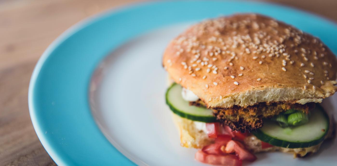 Veggie burger stock image-Unsplash