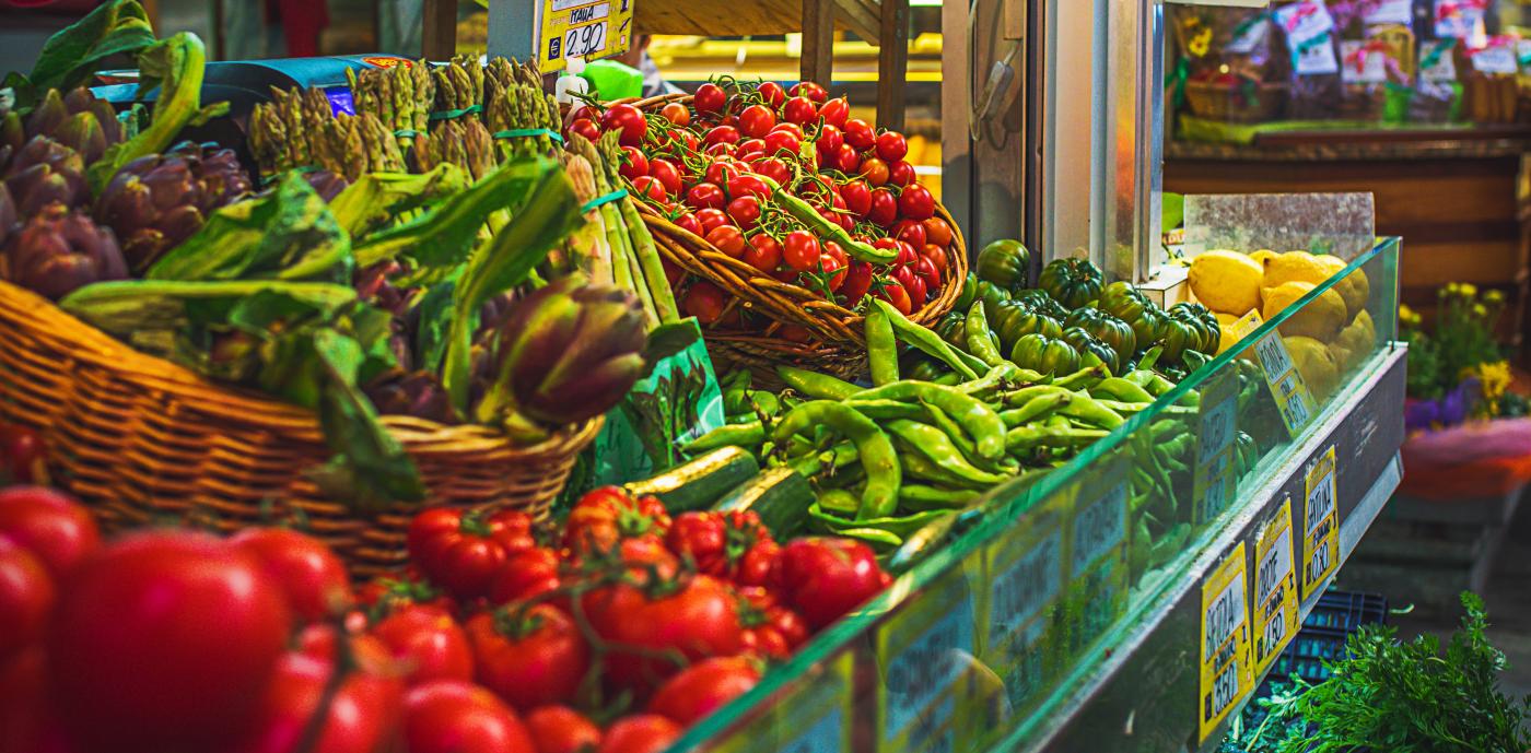 vegetable_market_stand.jpg