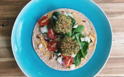 whole grain wrap with falafel and vegetables