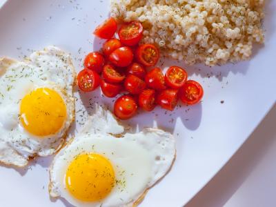 Eggs and tomatoes.jpg