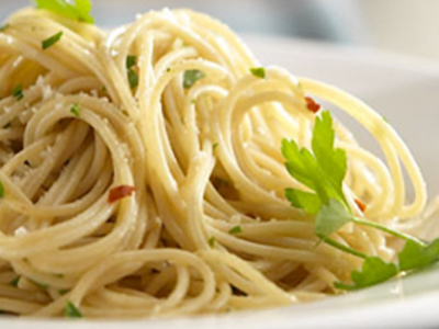 Thin Spaghetti with Garlic, Red Pepper, Olive Oil