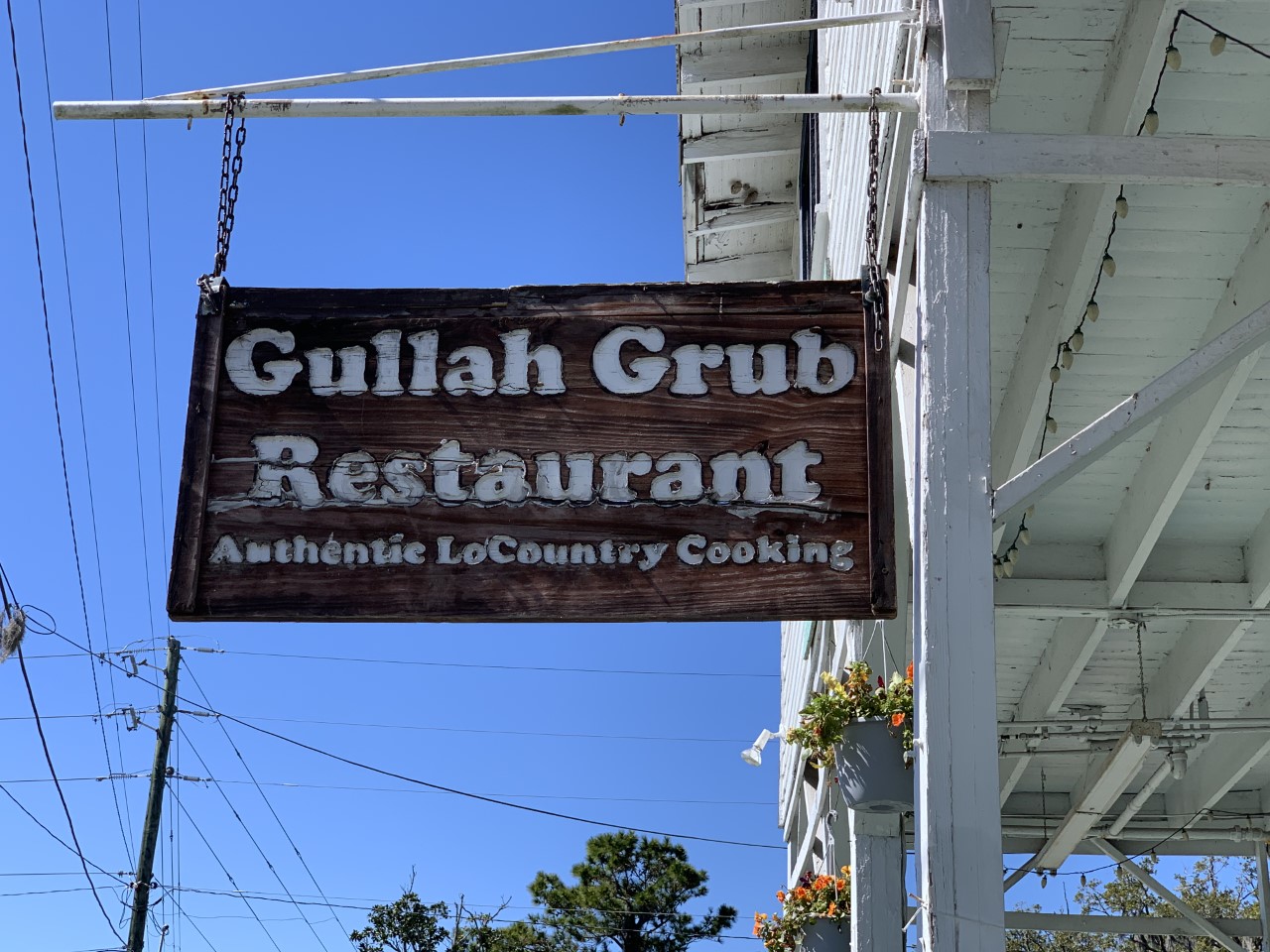 sign that says Gullah grub restaurant