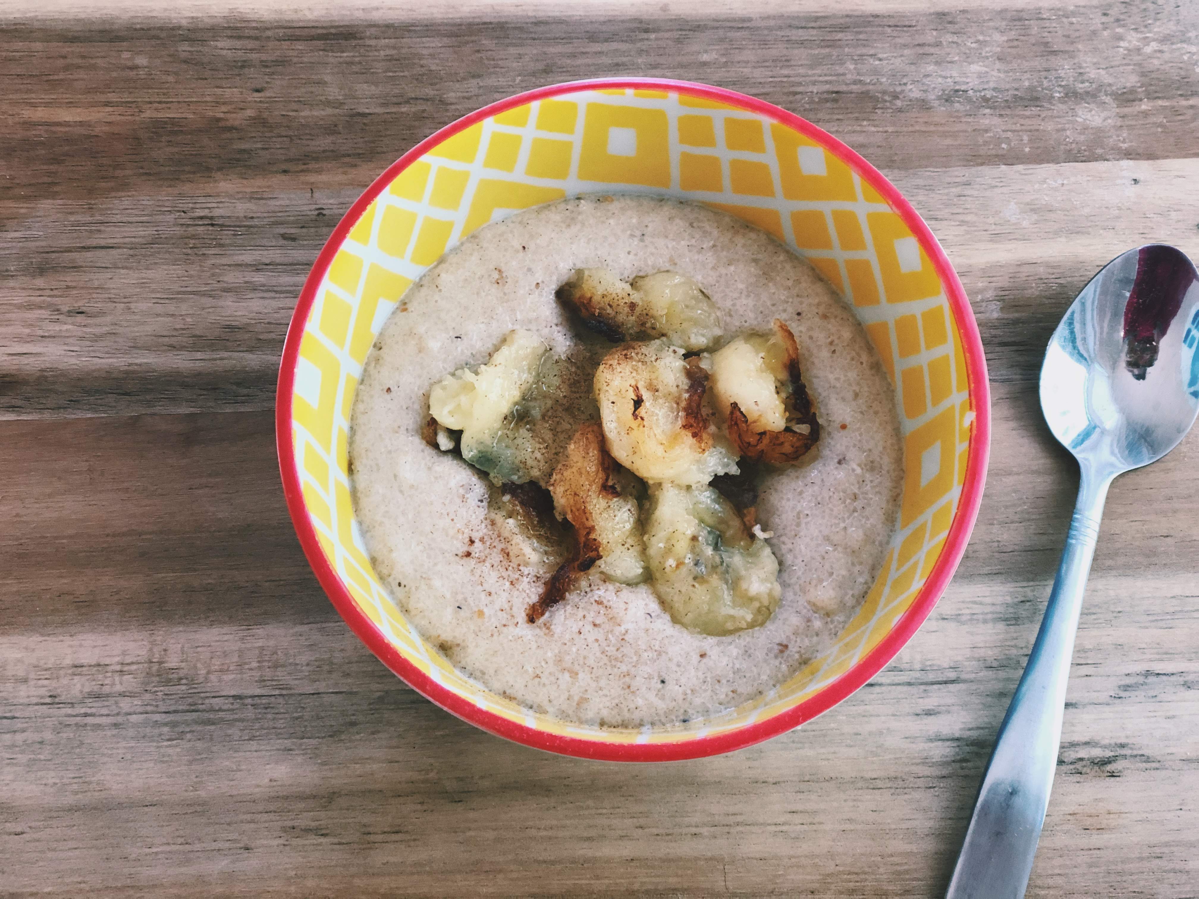 Fonio Porridge with Bananas