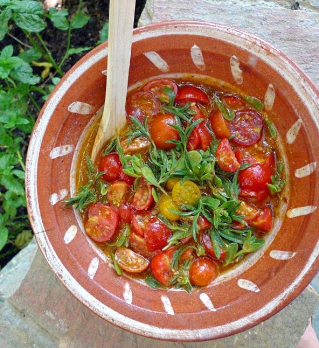 Tomato Purslane Relish