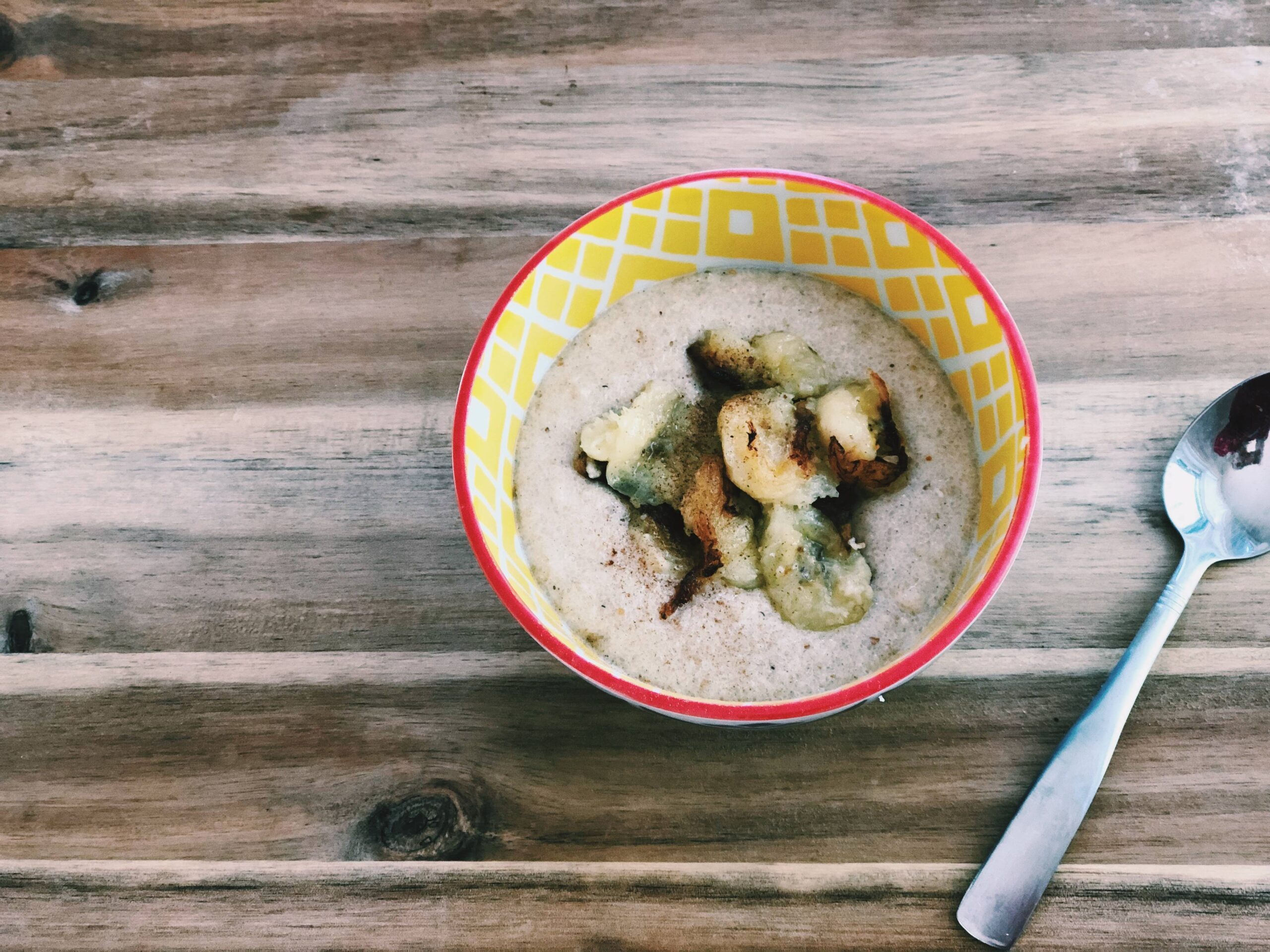 Fonio Porridge with Bananas