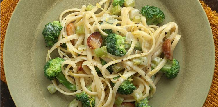 Creamy Roasted Garlic Linguine - OLDWAYS - Cultural Food Traditions OLDWAYS – Cultural Food Traditio