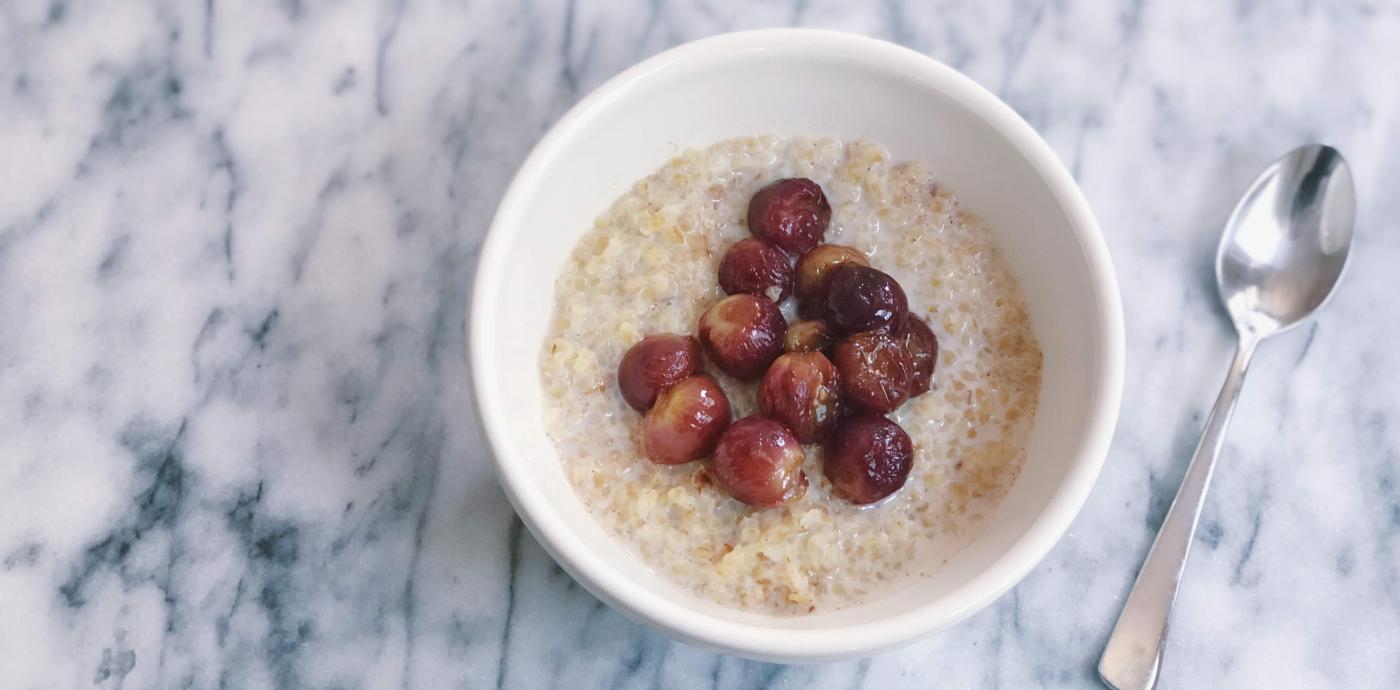 Cinnamon Bulgur Porridge with Balsamic Roasted Grapes - OLDWAYS - Cultural Food Traditions OLDWAYS –