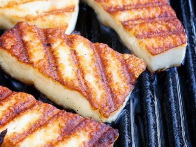 Roasted Pepper and Halloumi Wraps - OLDWAYS - Cultural Food Traditions OLDWAYS – Cultural Food Tradi