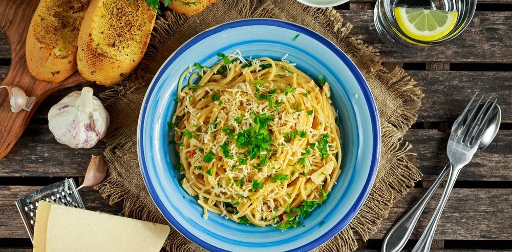Pasta with Garlic and Extra Virgin Olive Oil - OLDWAYS - Cultural Food Traditions OLDWAYS – Cultural