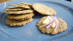 Whole grain crackers